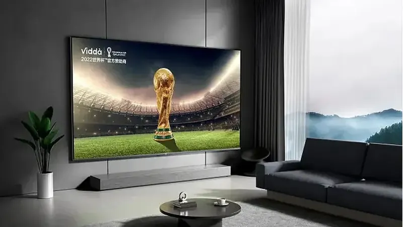 Premium 4K IPTV large screen TV living room USA